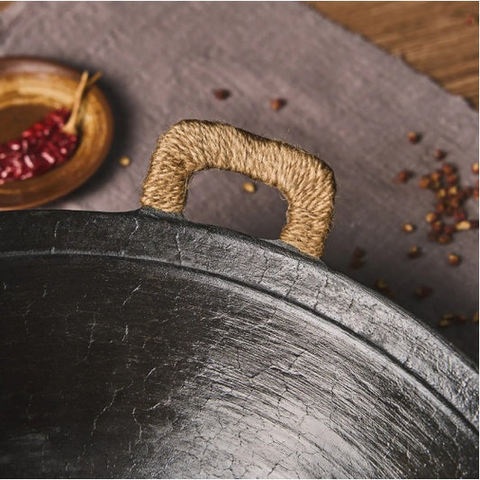 WANGYUANJI 14.2 Handmade Wok, Cast Iron Wok Pan, Large Flat Bottom Wok Stir With Dual Handle And Wooden Lid, Suitable For All Cooktops, Uncoated Chinese Traditional Wok, Ban Sale On Amazon